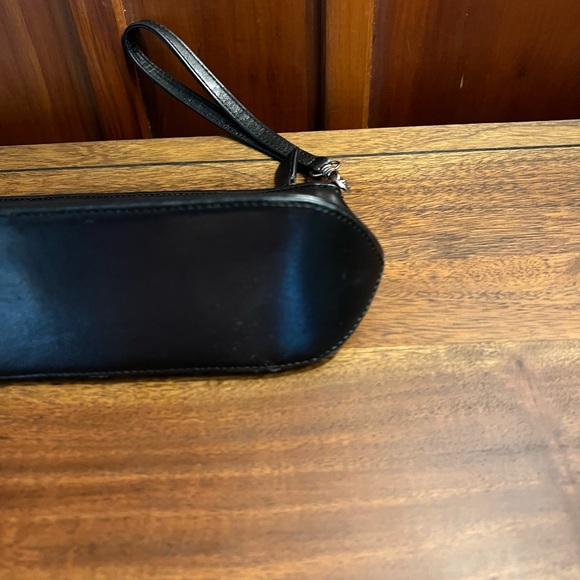 Isabella Fiore wristlet